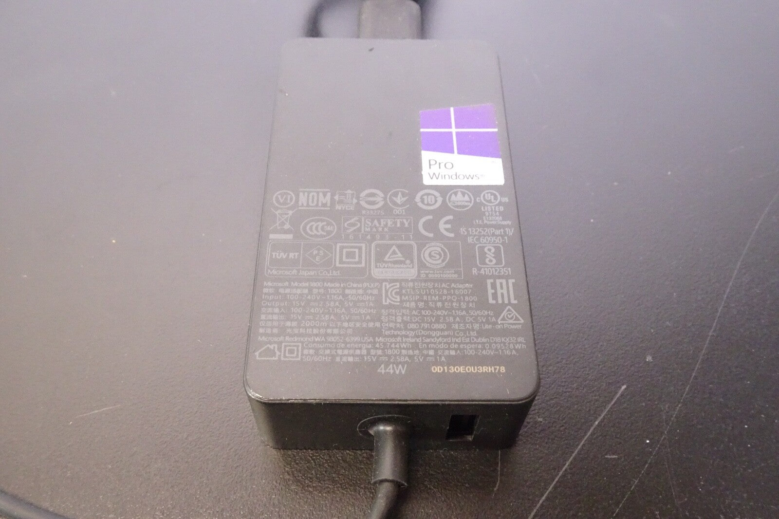 HP 1800 Power Supply1