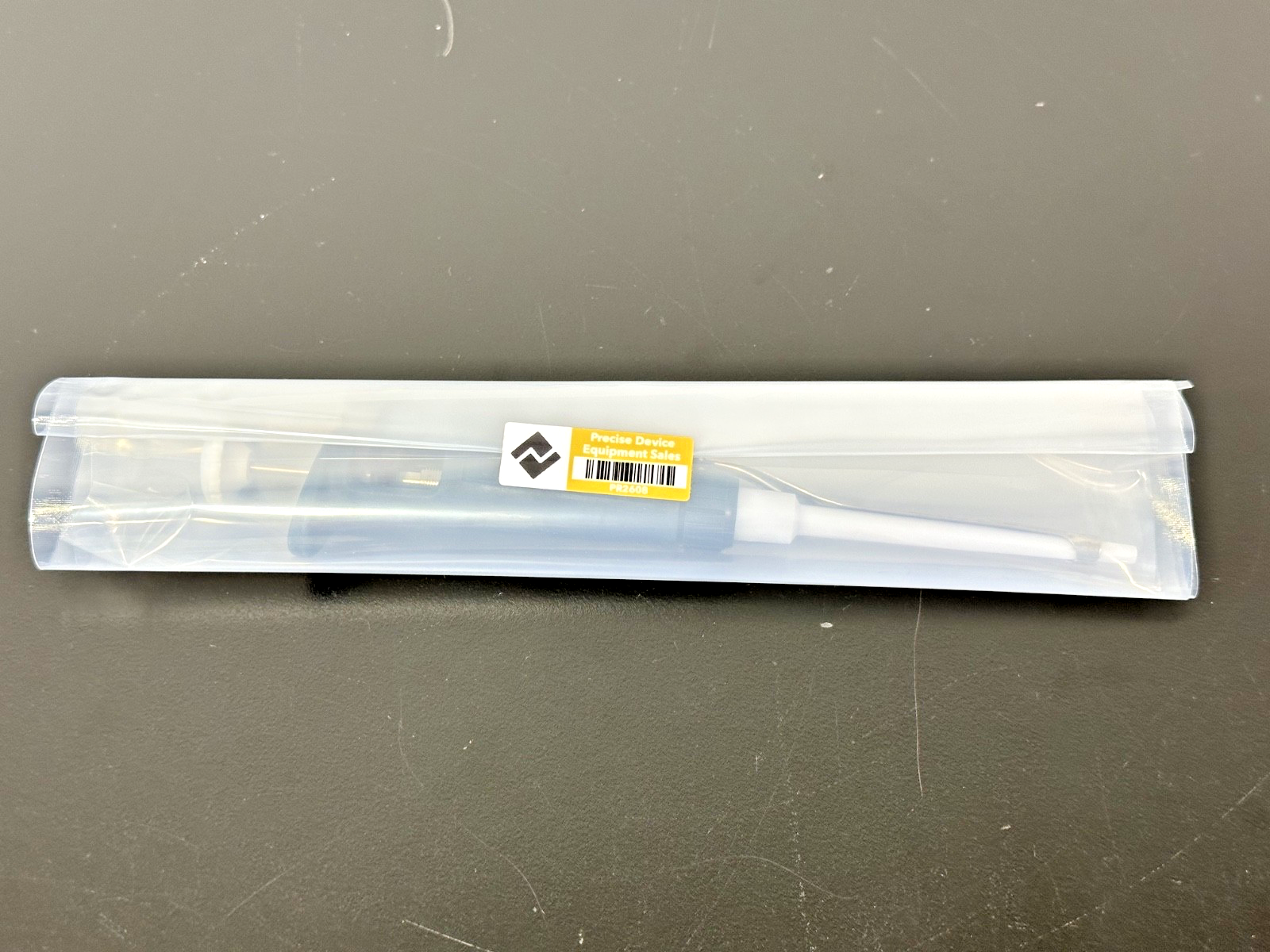Gilson Pipetman P200 Adjustable Single Channel Pipette 50 200µL6