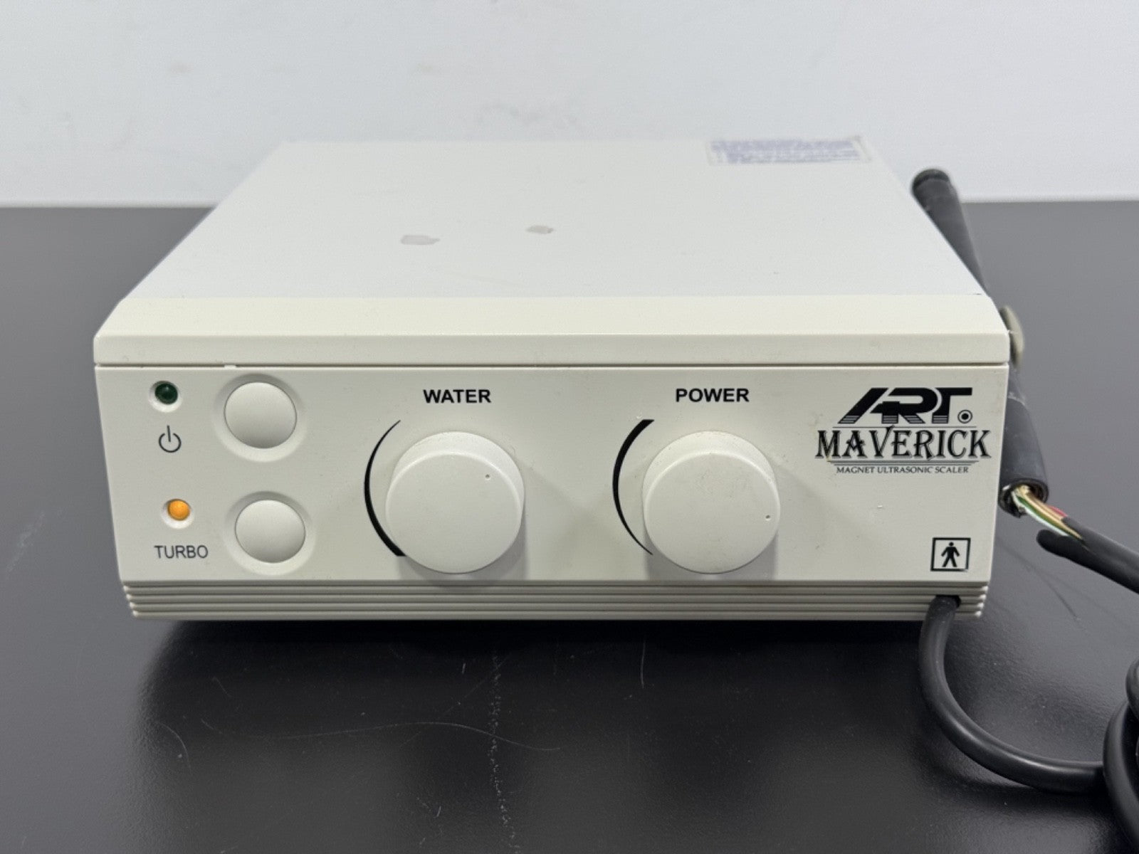 ART Maverick Bonart ART M1 (25K) Ultrasonic Scaler Unit w/ Handpiece – For Parts1