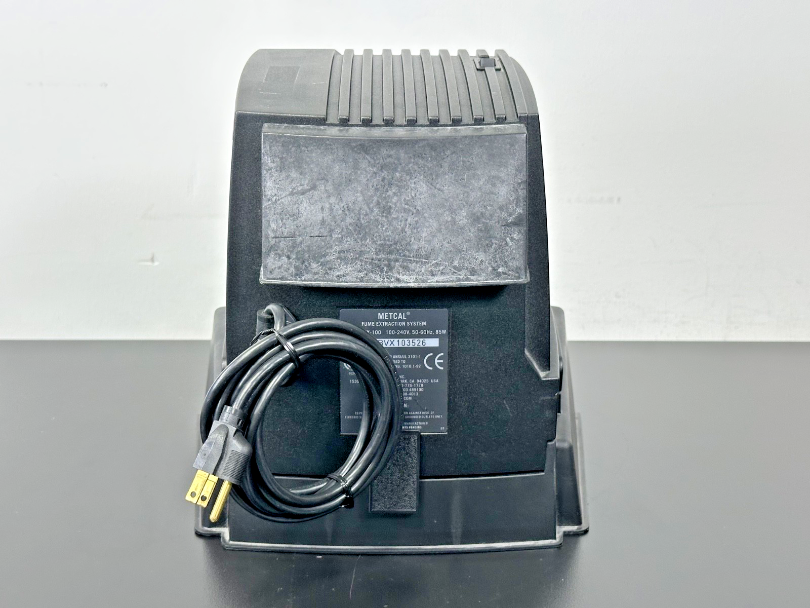 Metcal BVX 100 Benchtop Fume Extraction System 85W Working1