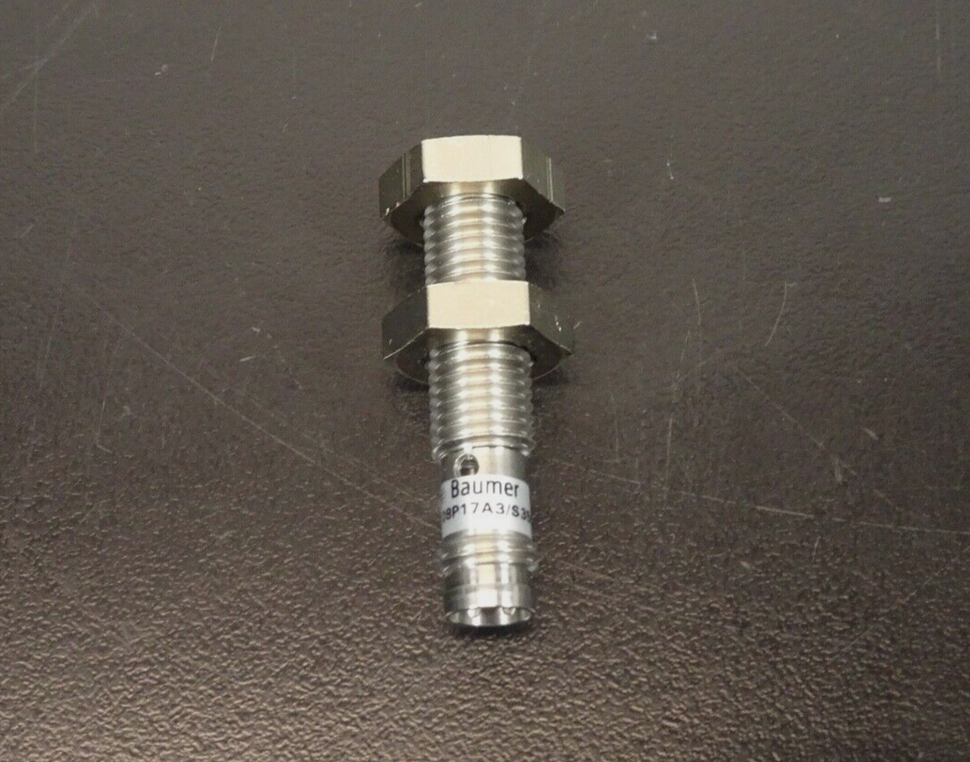 Baumer 08P17A3/S35L Proximity Switch0