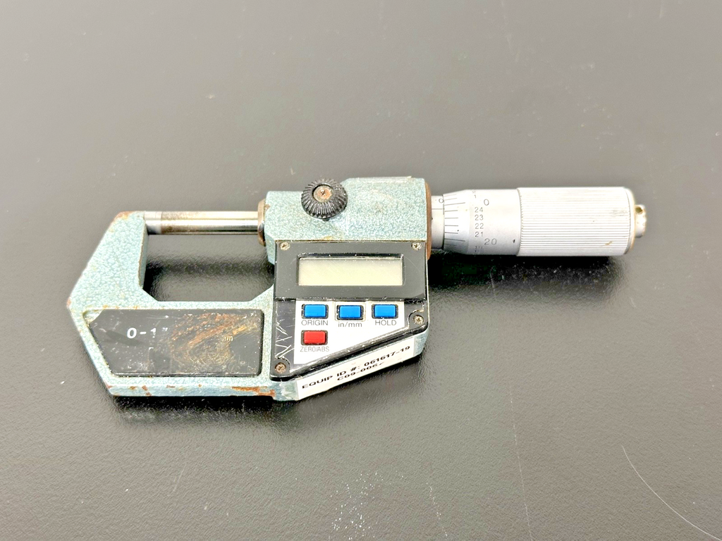 Mitutoyo 293 765 10 Digimatic Micrometer 0 1" Used Untested0