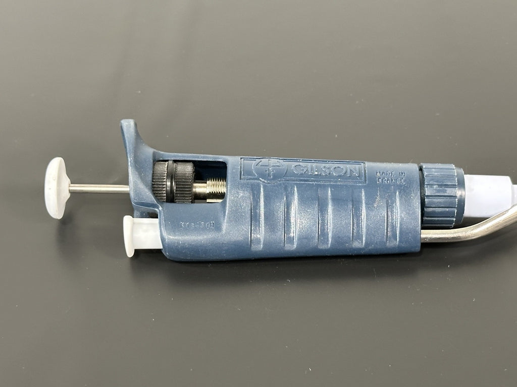Gilson P200 Adjustable Micropipette 20 200µL Single Channel Pipettor1