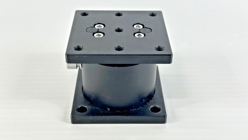 Melles Griot Manual Two Axis Tip Tilt Precision Positioning Stage2