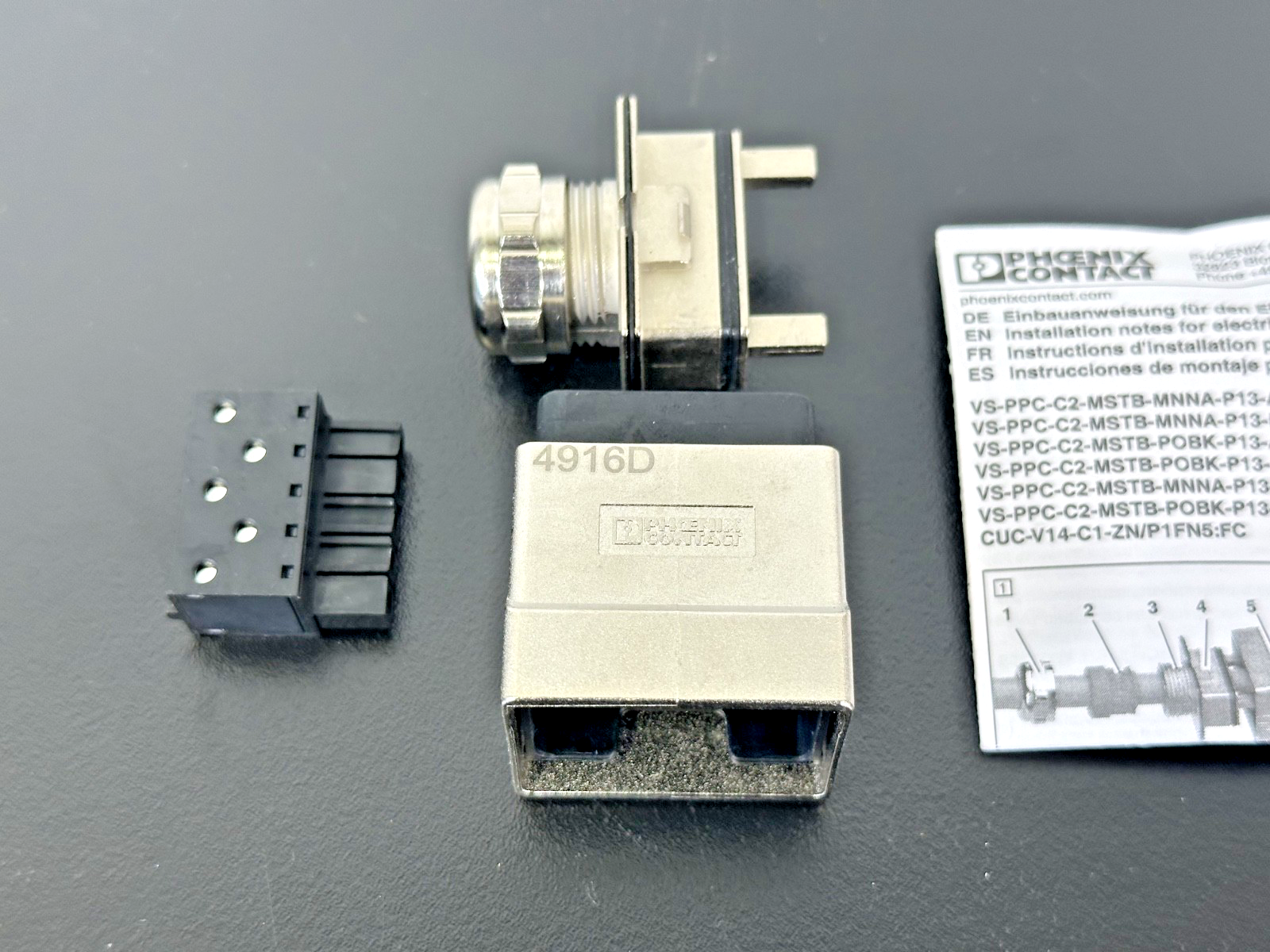 Phoenix Contact CUC V14 C1 ZN/P1FN5:FC IP65 Panel Mount RJ45 Connector Kit1