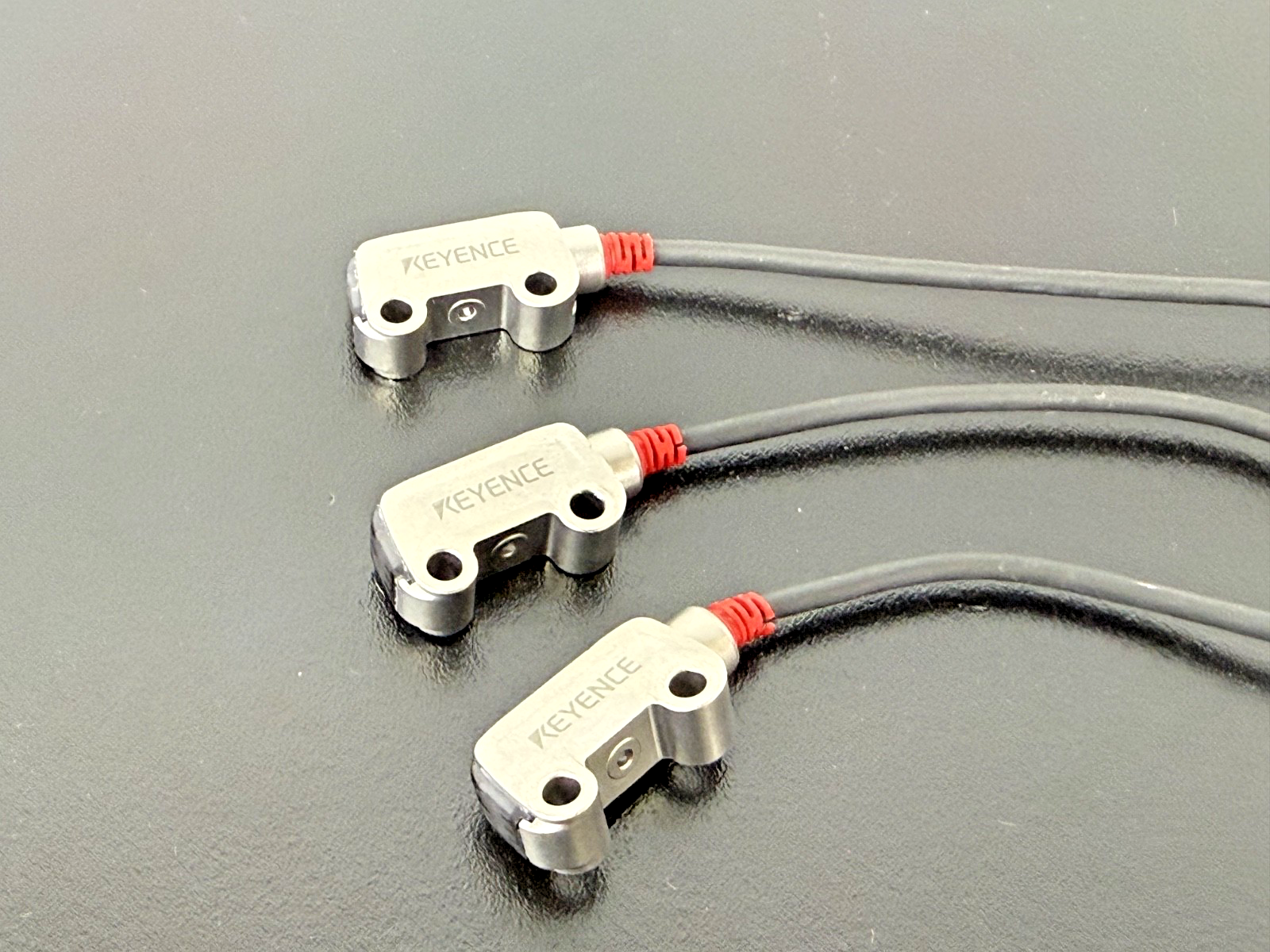 Lot of 3 Keyence PR MB15C3PL Photoelectric Sensor Heads2