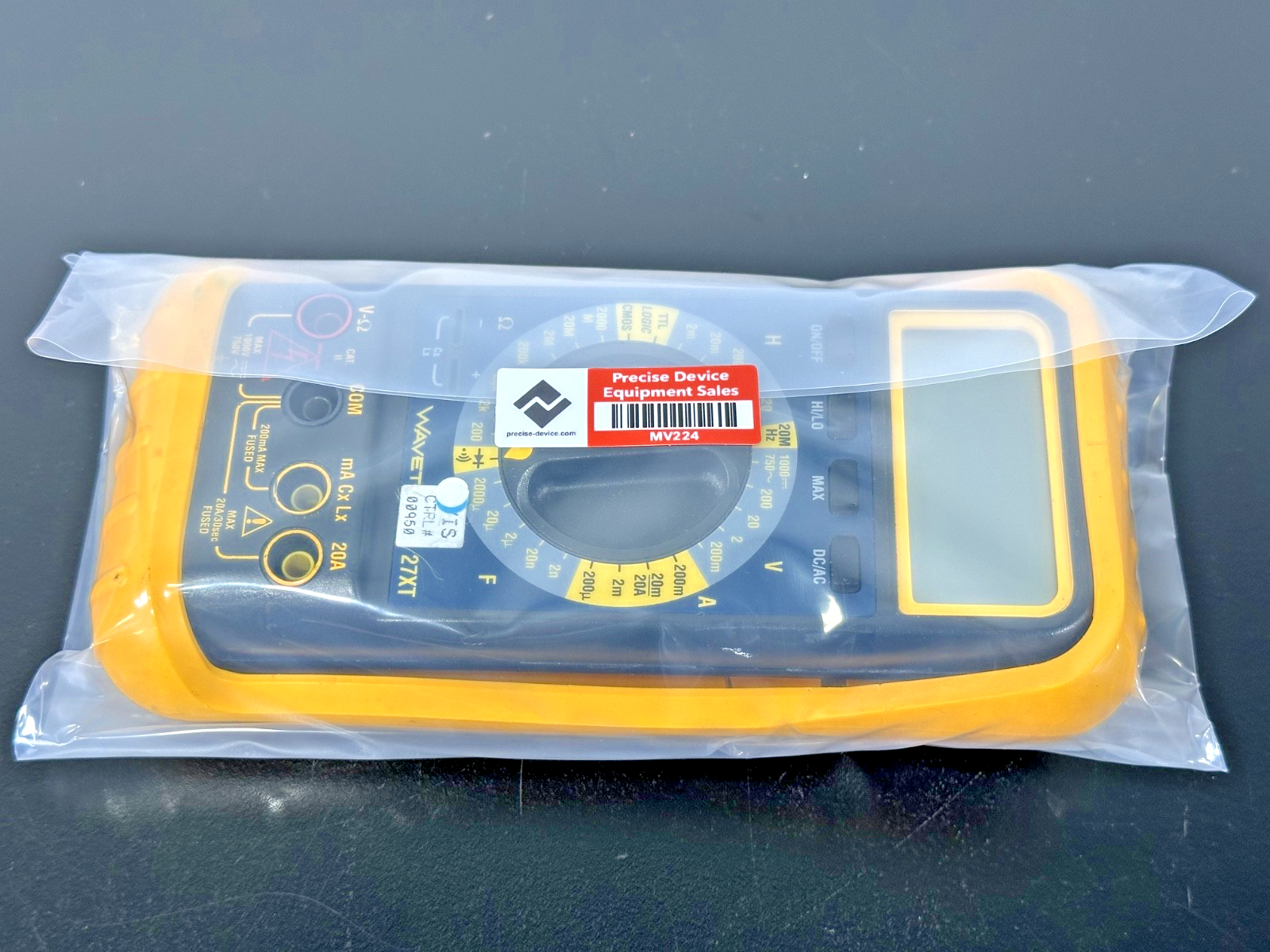 Wavetek Meterman 27XT Digital Multimeter with Fluke Protective Holster Used7