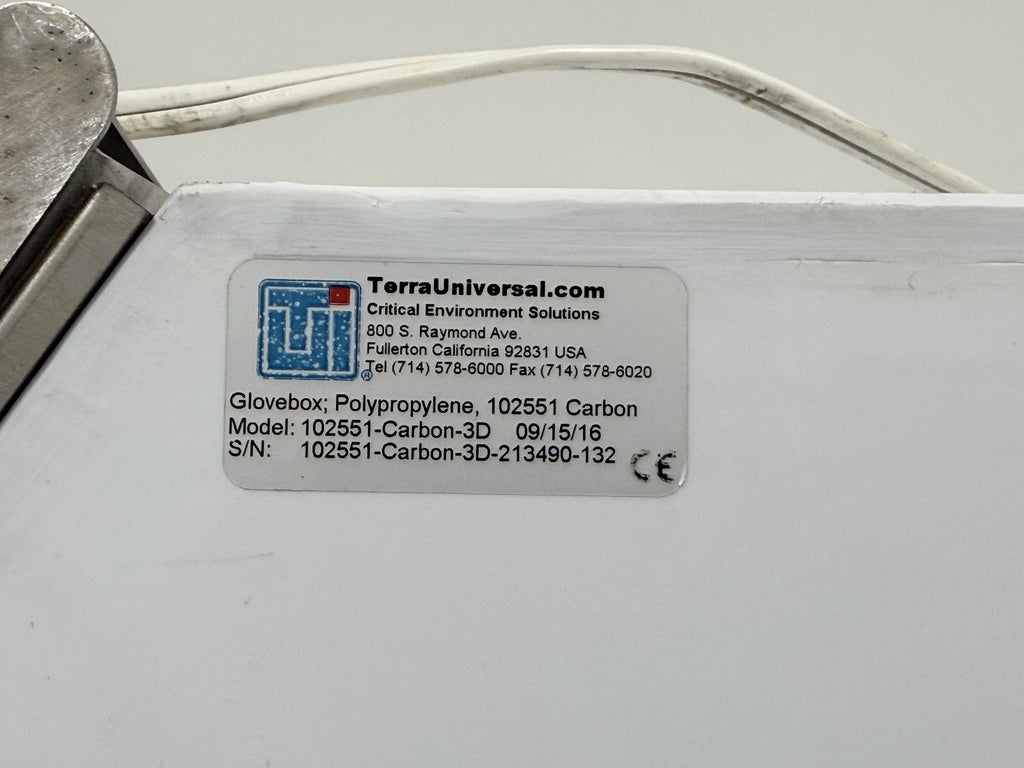 Terra Universal 102551 Carbon 3D 2 Port Glovebox Polypropylene12