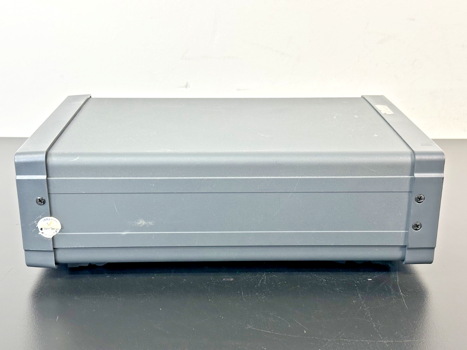 Newport 2832 C Dual Channel Optical Power Meter Working5