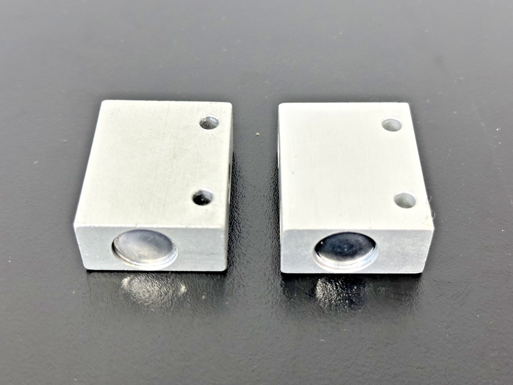 Lot of 2 Festo OS 1/8 B 6681 Pneumatic Shuttle Valve 1 10 Bar1