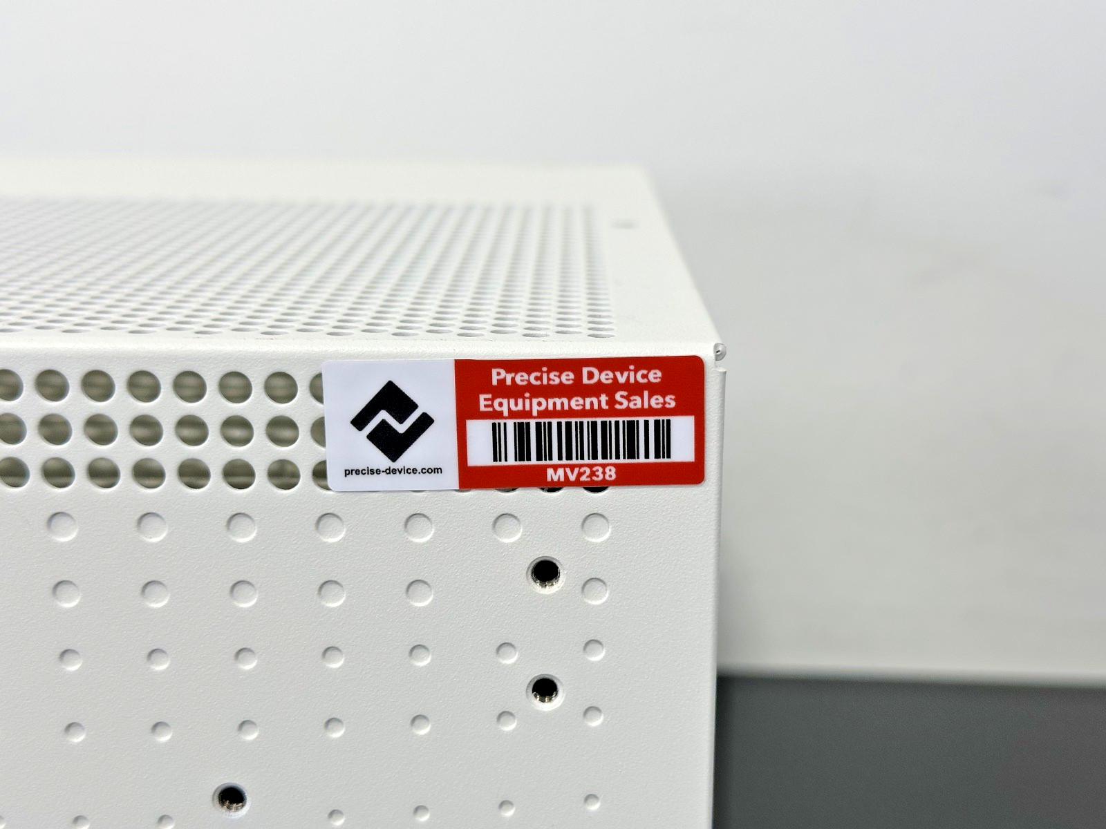 National Instruments NI PXI 1033 5 Slot Chassis MXI Express Powers On Working6
