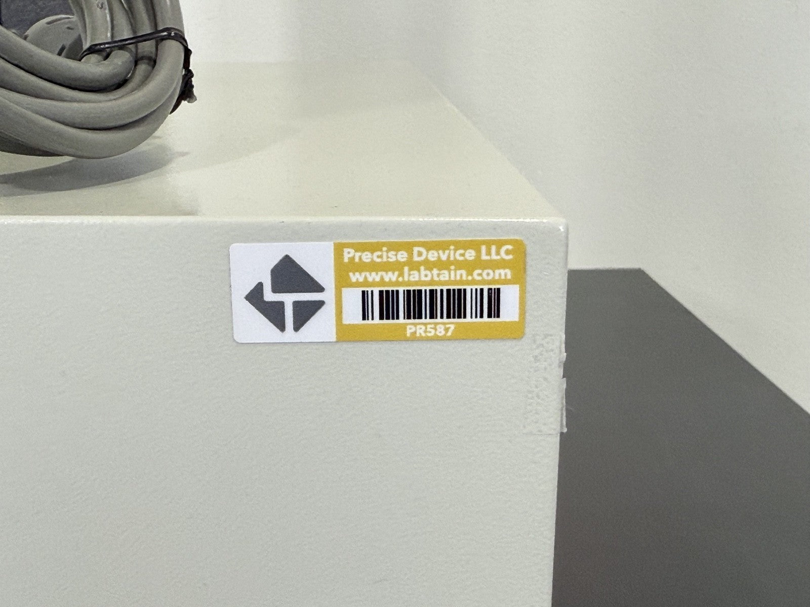 SHIMADZU AGS J 10kN Universal Testing Machine Tensiometer W/ Software & Accessor19