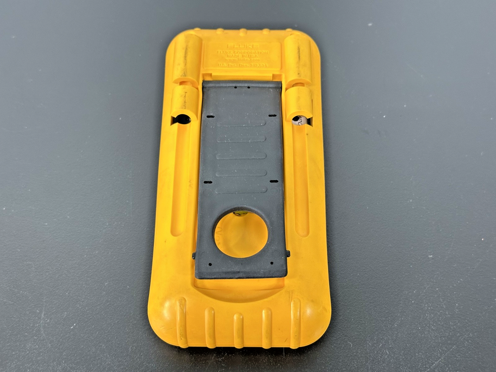 Wavetek Meterman 27XT Digital Multimeter with Fluke Protective Holster Used3