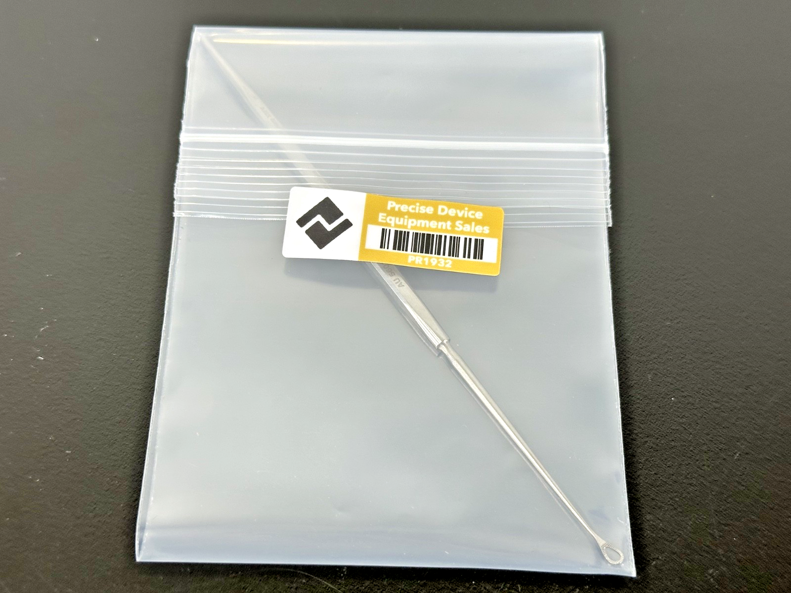 V. Mueller AU5601 Freimuth Serrated Oval Loop Curette 6.25in4