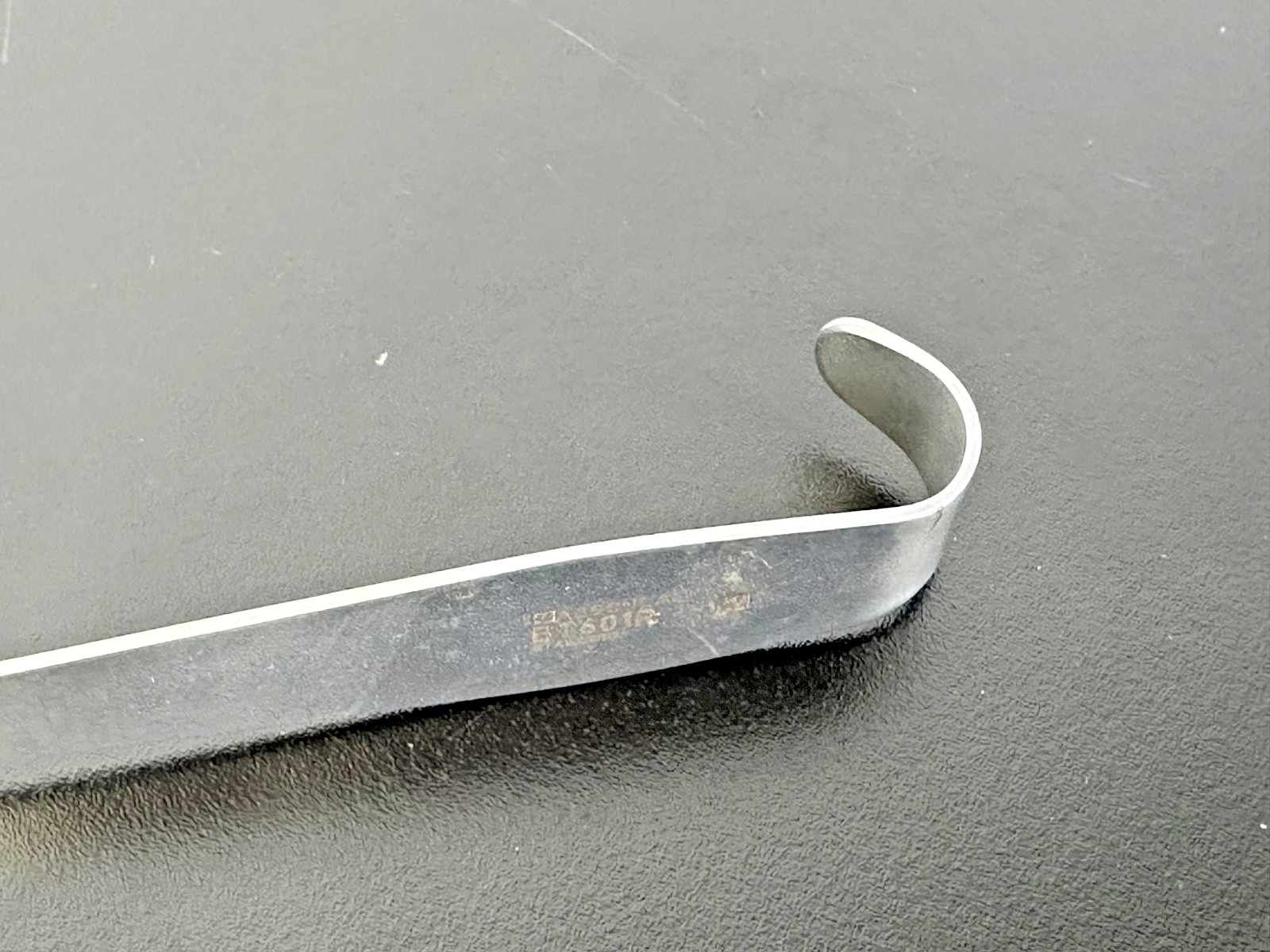 Aesculap BT601R Deaver Retractor Fig 00 8.5in 22mm Stainless Steel2