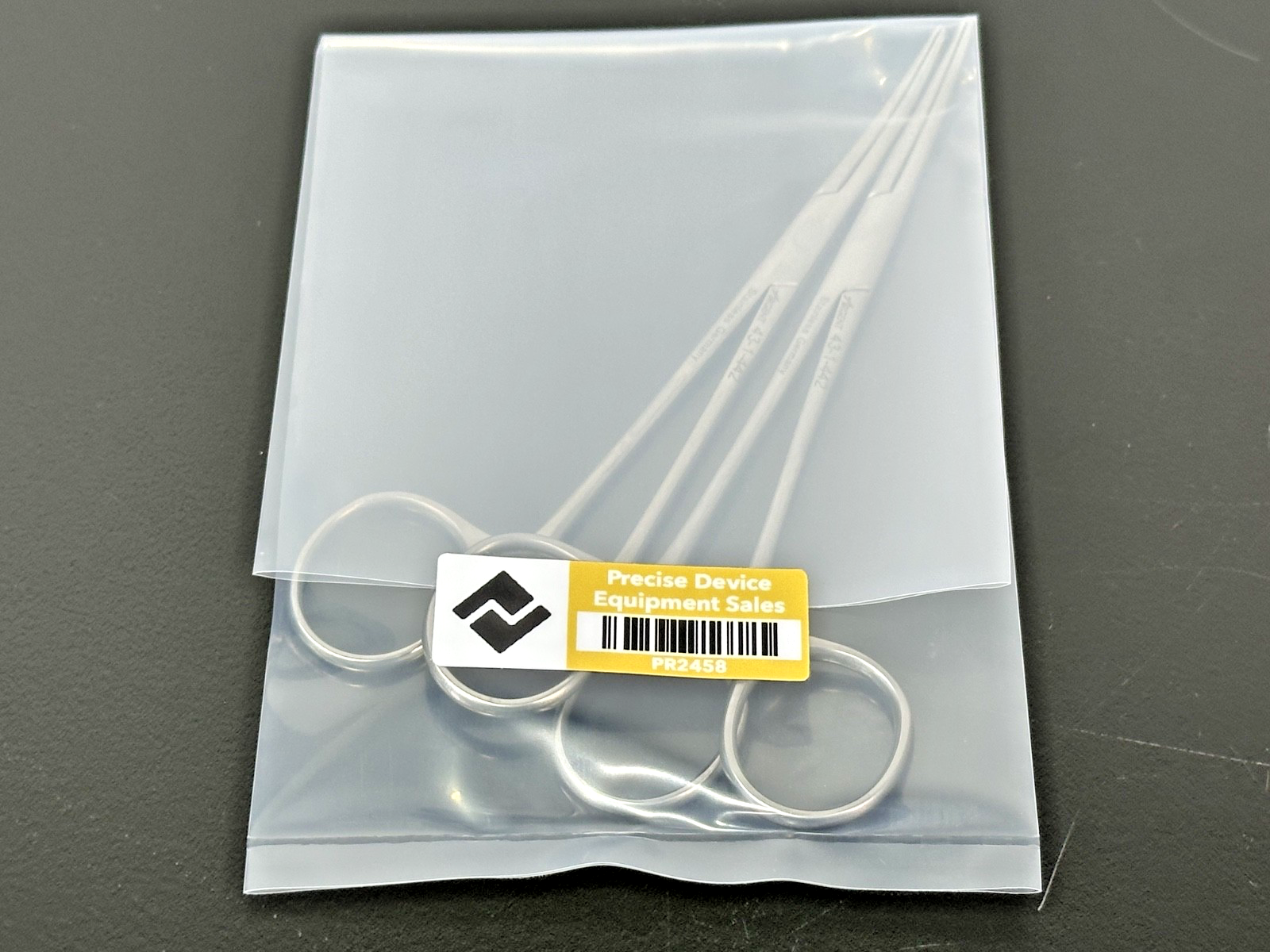 Lot of 2 Argent 43 1 442 Curved Stainless Steel Locking Forceps6
