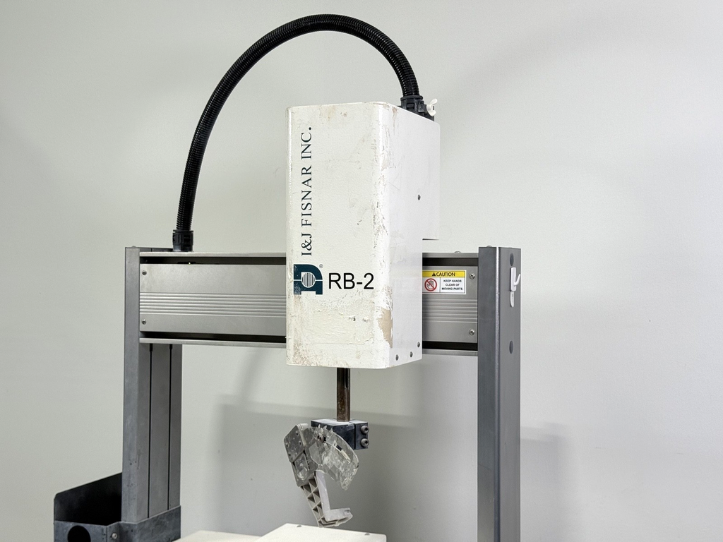 I&J Fisnar Inc IJ7300R LF Benchtop Dispensing Robot System4