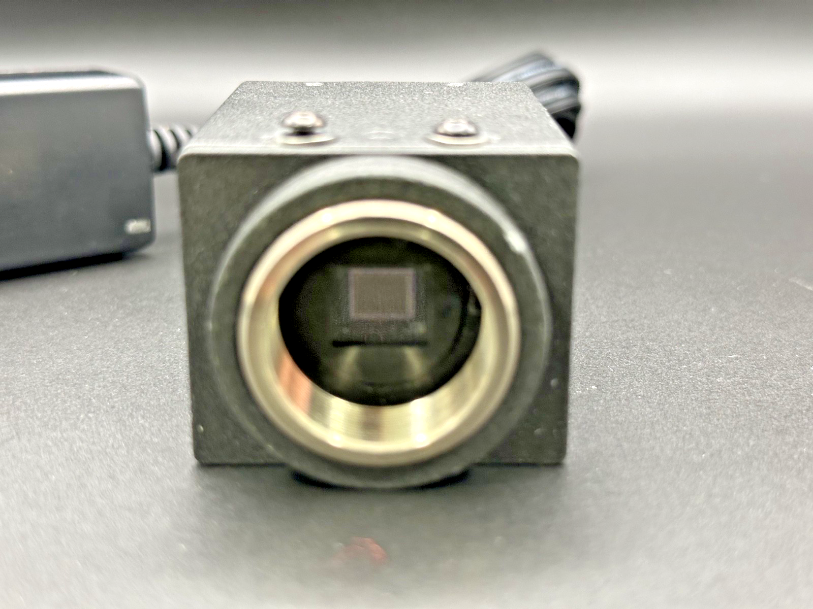 Pulnix TM 200 CCD Machine Vision Camera 10 1440 Power Supply Cables Powers On2