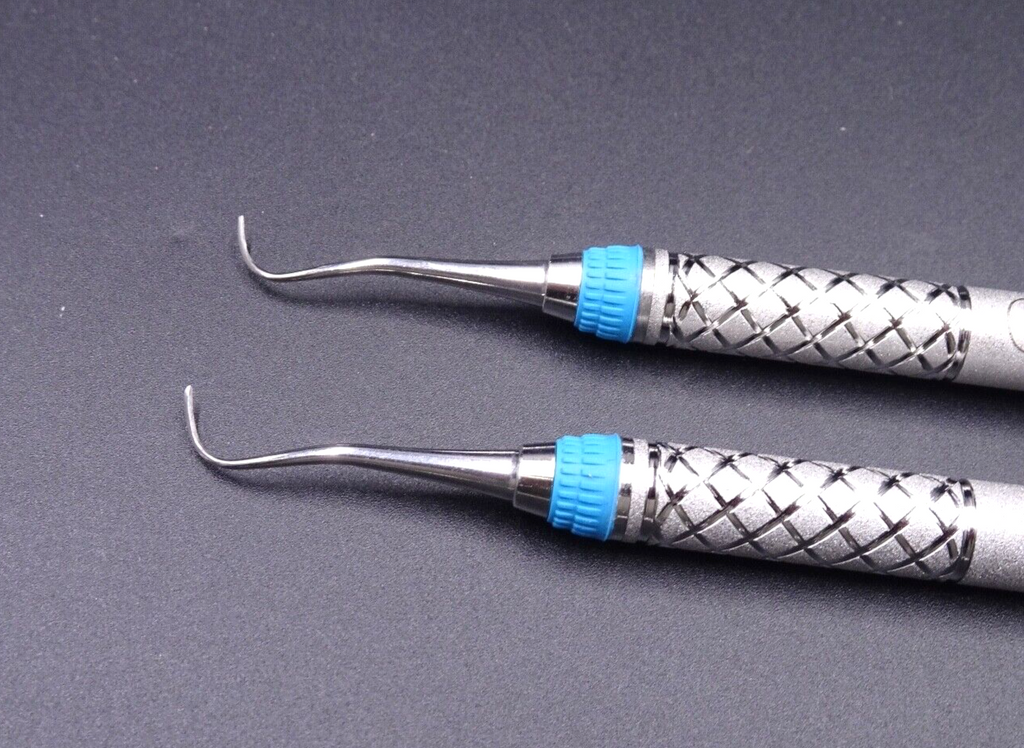 x2) Hu Friedy SC4R/4L9 Double End Columbia Curette1