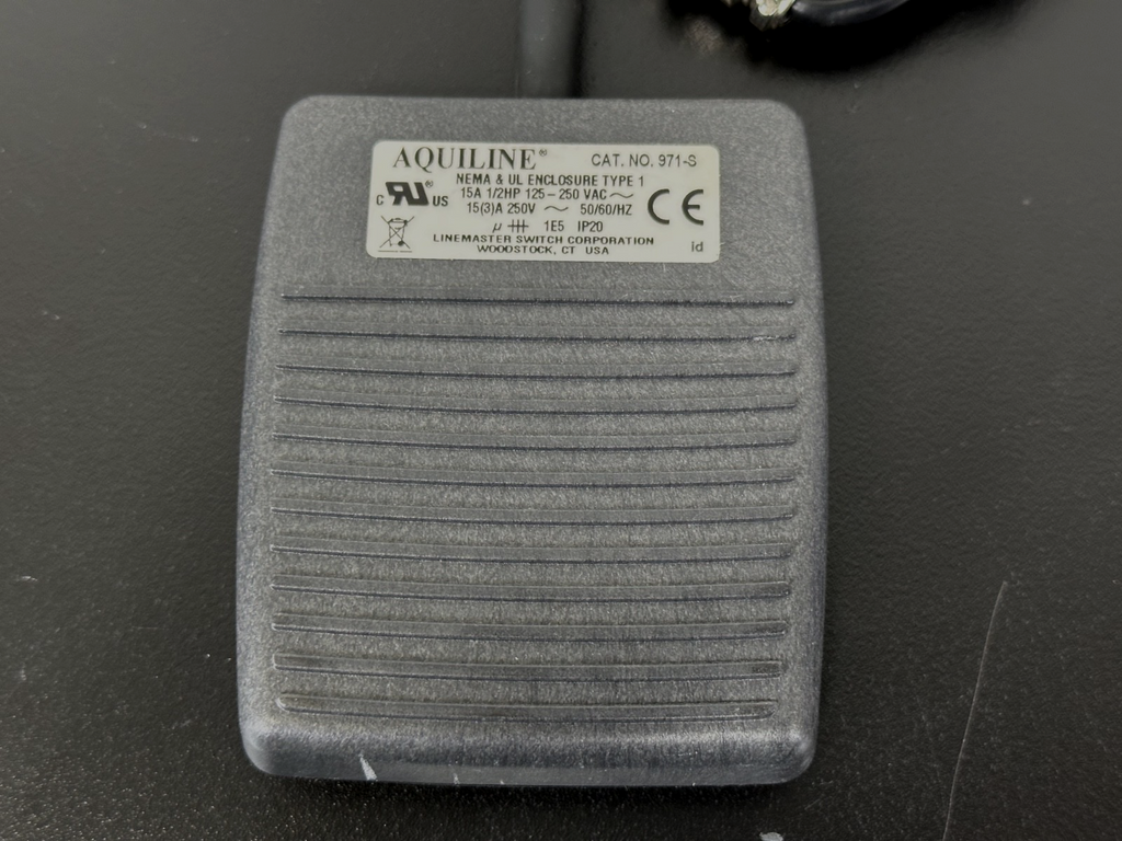 Aquiline 971 S Foot Switch Pedal 15A 125 250VAC w/ Cable1