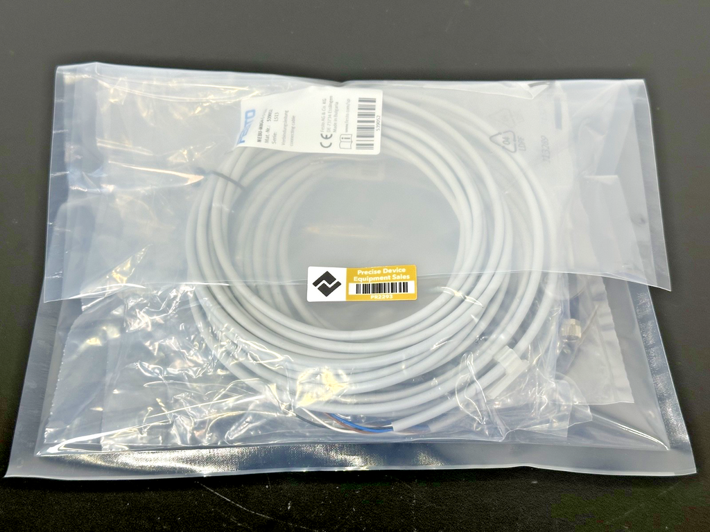 Lot of 3 Festo NEBU M8G4 E 5 LE4 Connecting Cable 539052 5M New4