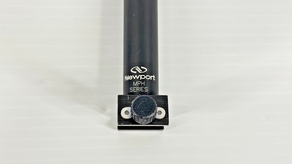 Newport MPH Series Optical Post Holder w/ M MCF Magnetic Clamping Base1