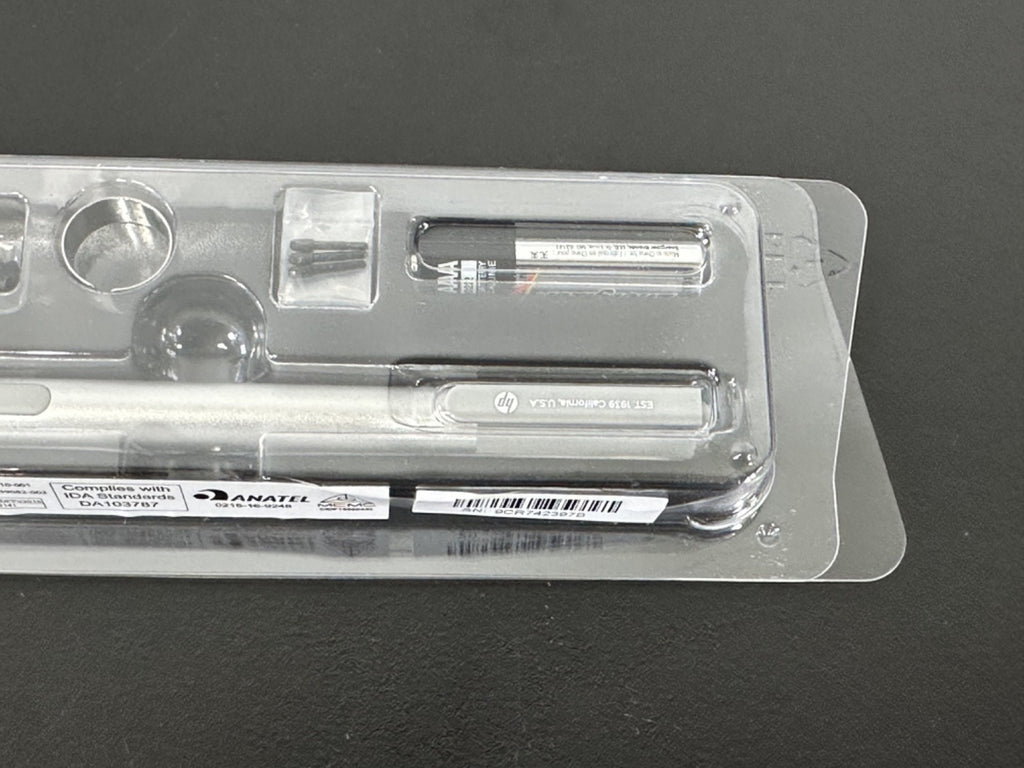 HP 839082 003 846410 001 Active Stylus Pen Silver w/ Accessories New Sealed2