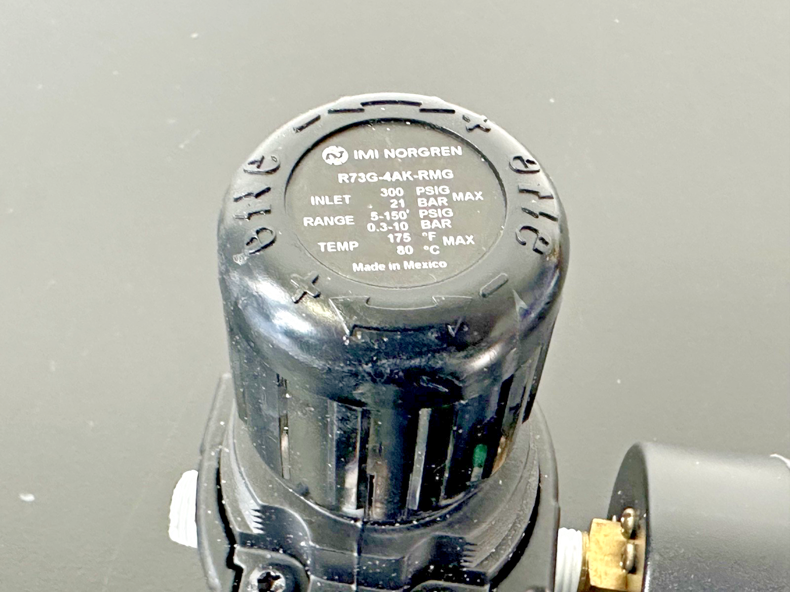 IMI Norgren R73G 4AK RMG Air Pressure Regulator 5 150 PSI w/ Gauge5