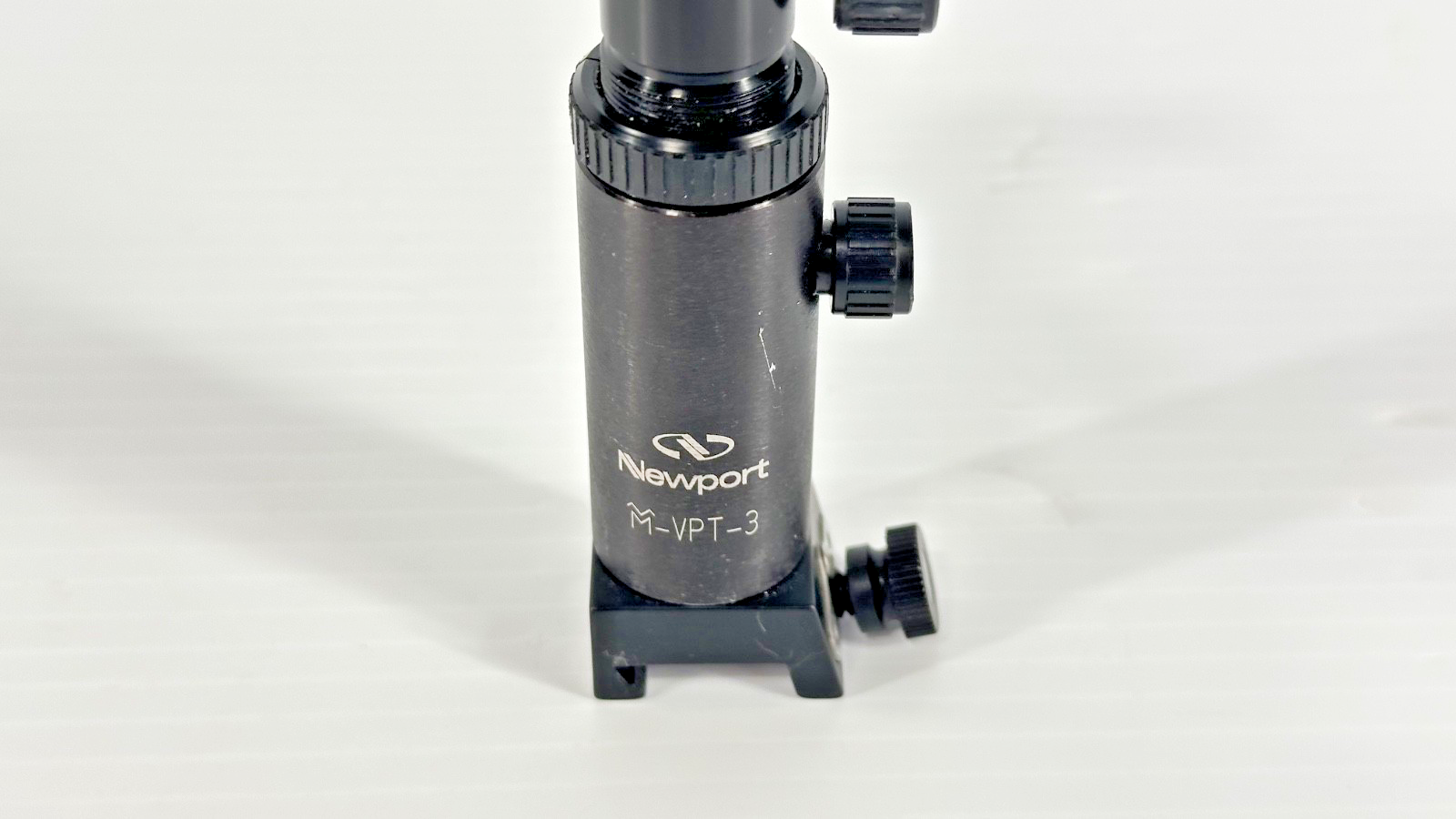 Newport M VPT 3 Thorlabs KM100T Optical Positioning Mount Assembly1