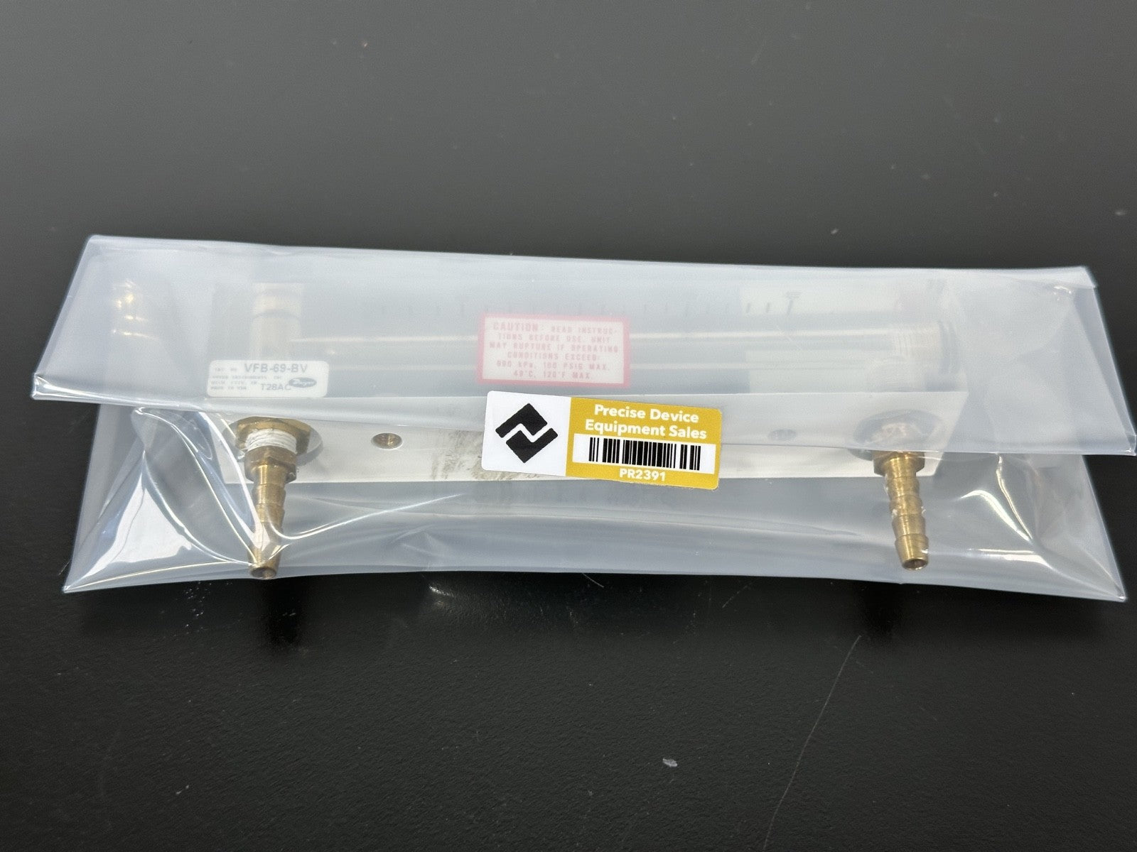 Dwyer VFB 69 BV Air Flow Meter Rotameter 0 40 L/min w/ Valve Used Untested5
