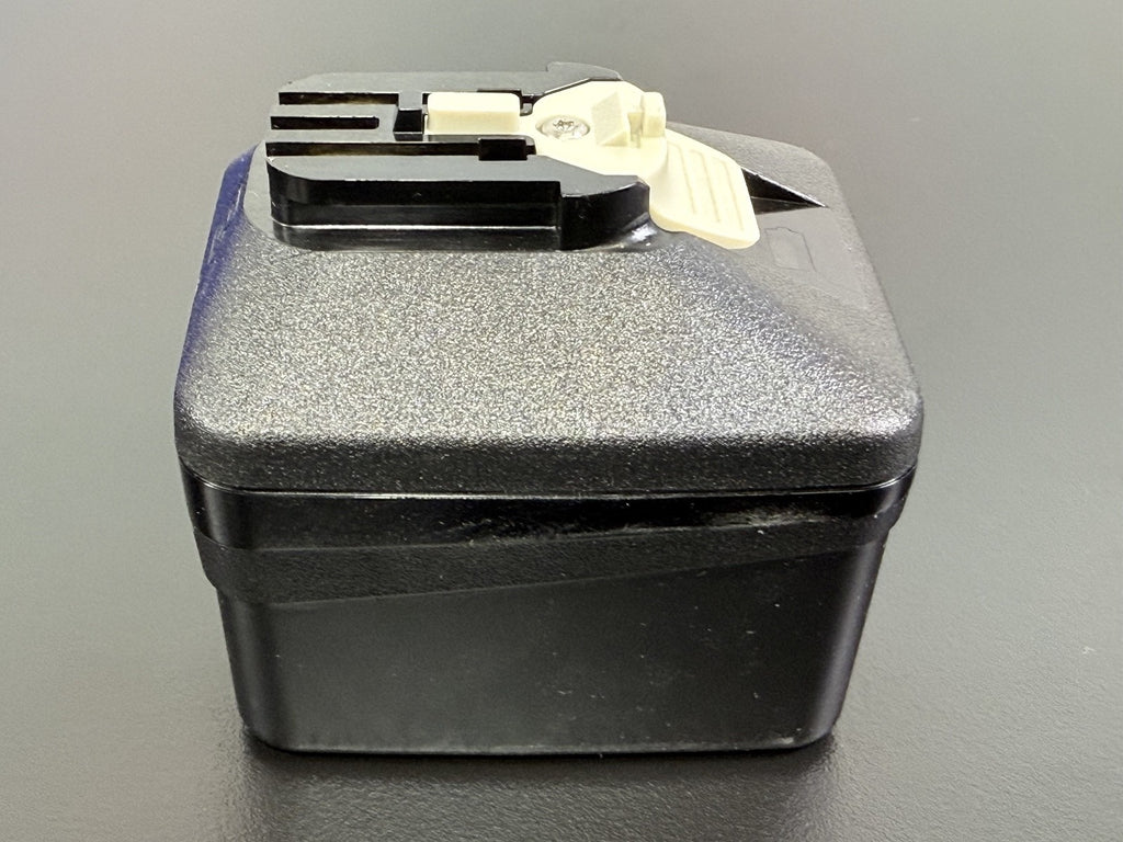 STRYKER 8215 000 000 Battery1