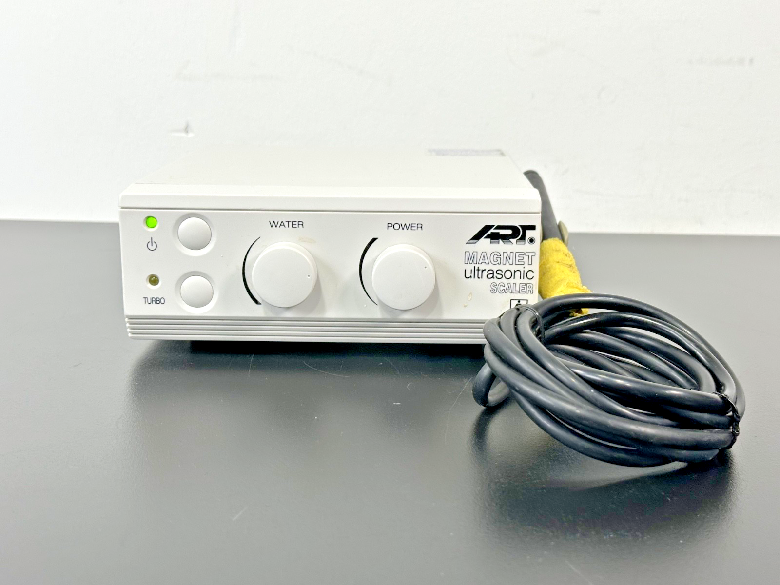 ART Magnet ART M1 26K Ultrasonic Scaler Control Unit w/ Handpiece Parts0
