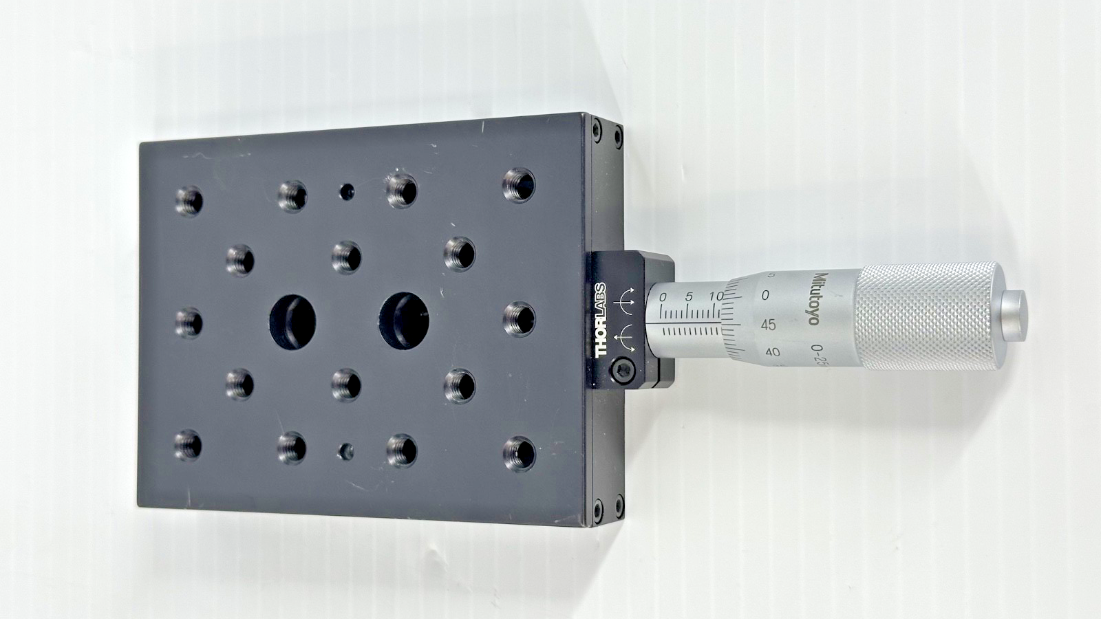 Thorlabs 25mm Manual Linear Translation Stage w/ Mitutoyo Micrometer0
