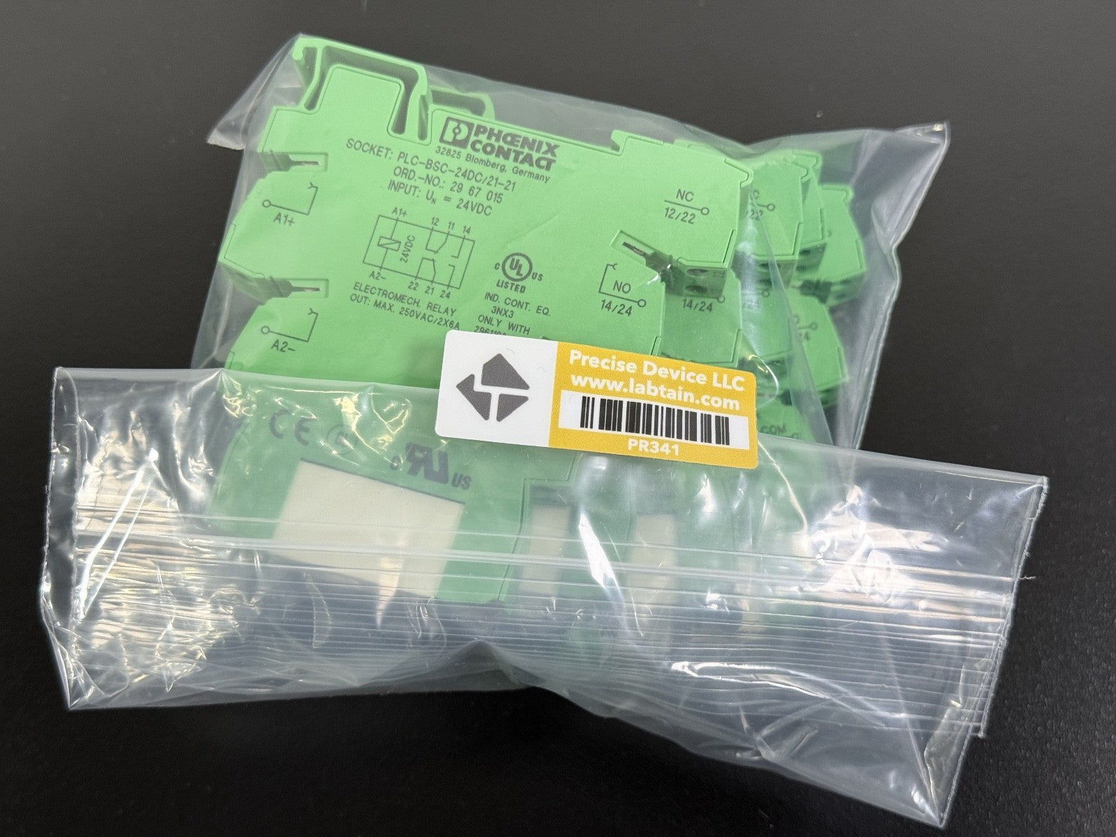 Pheonix Contact Socket PLC BSC 24DC/21 21 (LOT OF 4)4