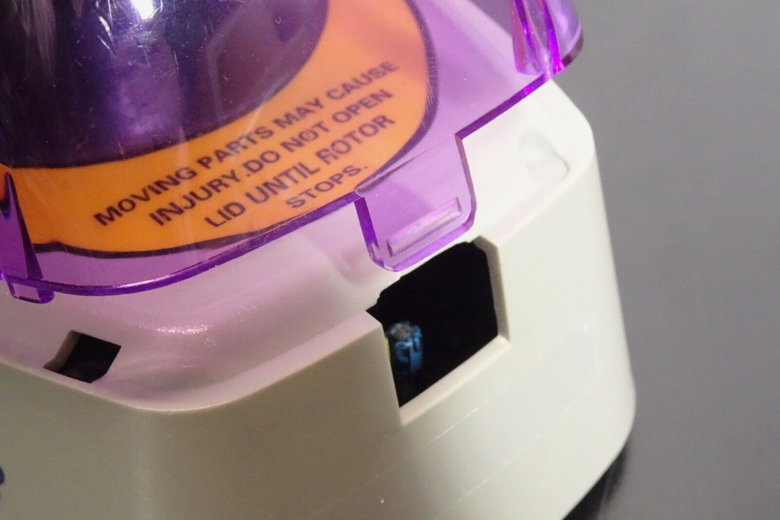 BIOEXPRESS GENEMATE MINI CENTRIFUGE C 1301 PC 115V 50/60HZ 130MA2