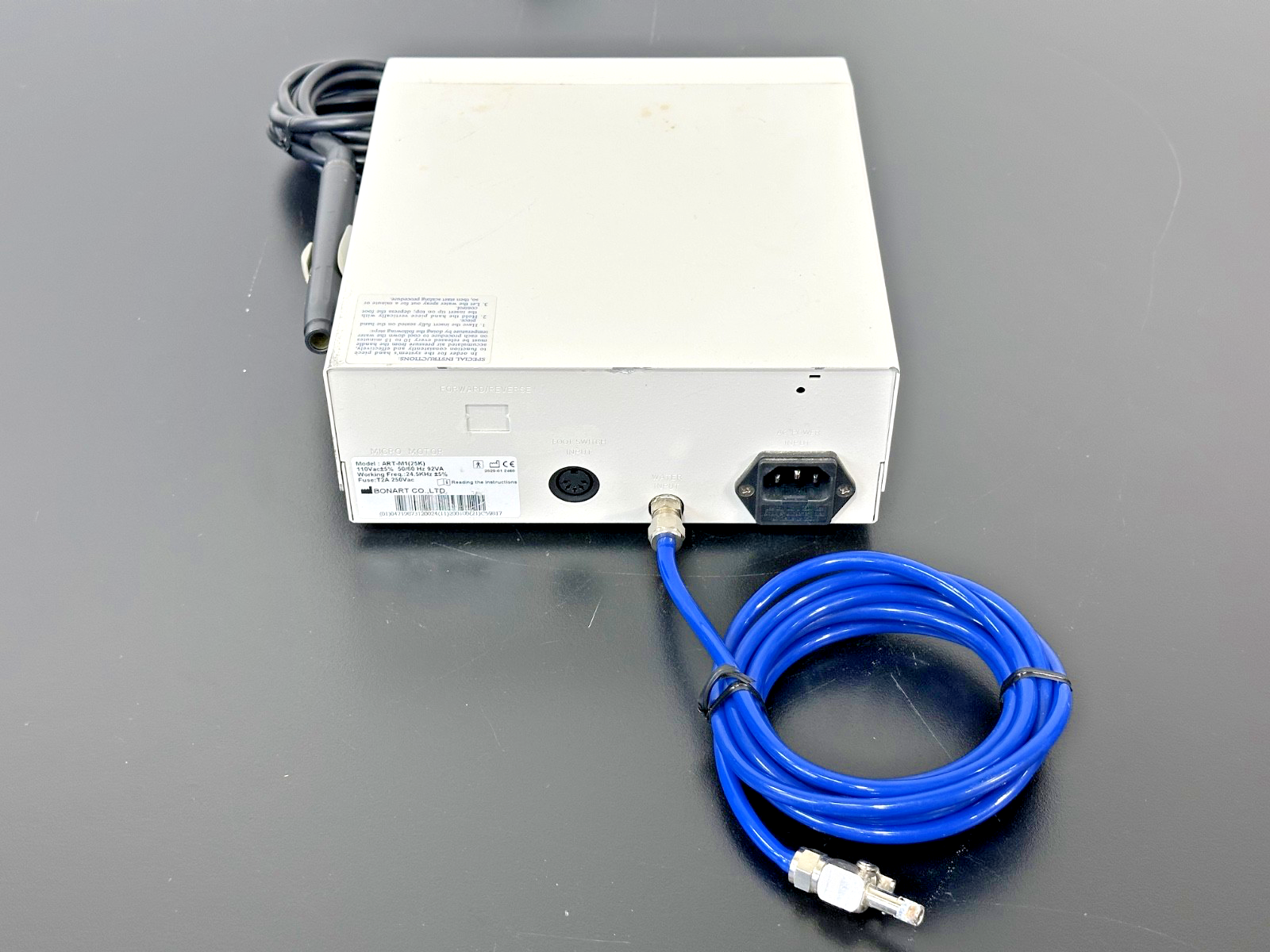 ART Maverick ART M1 25K Magnet Scaler Unit W/ Handpiece Used Powers On3