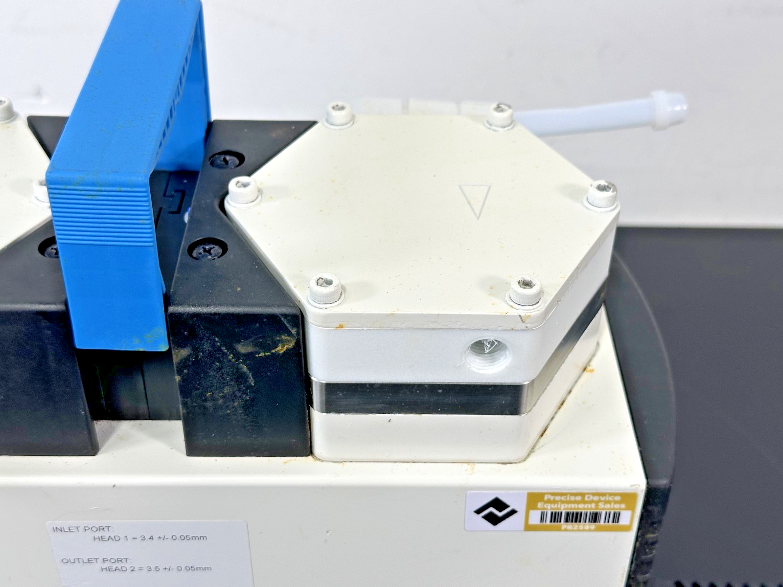 KNF Lab Labport Diaphragm Vacuum Pump Laboratory Pump Used For Parts Not Working4
