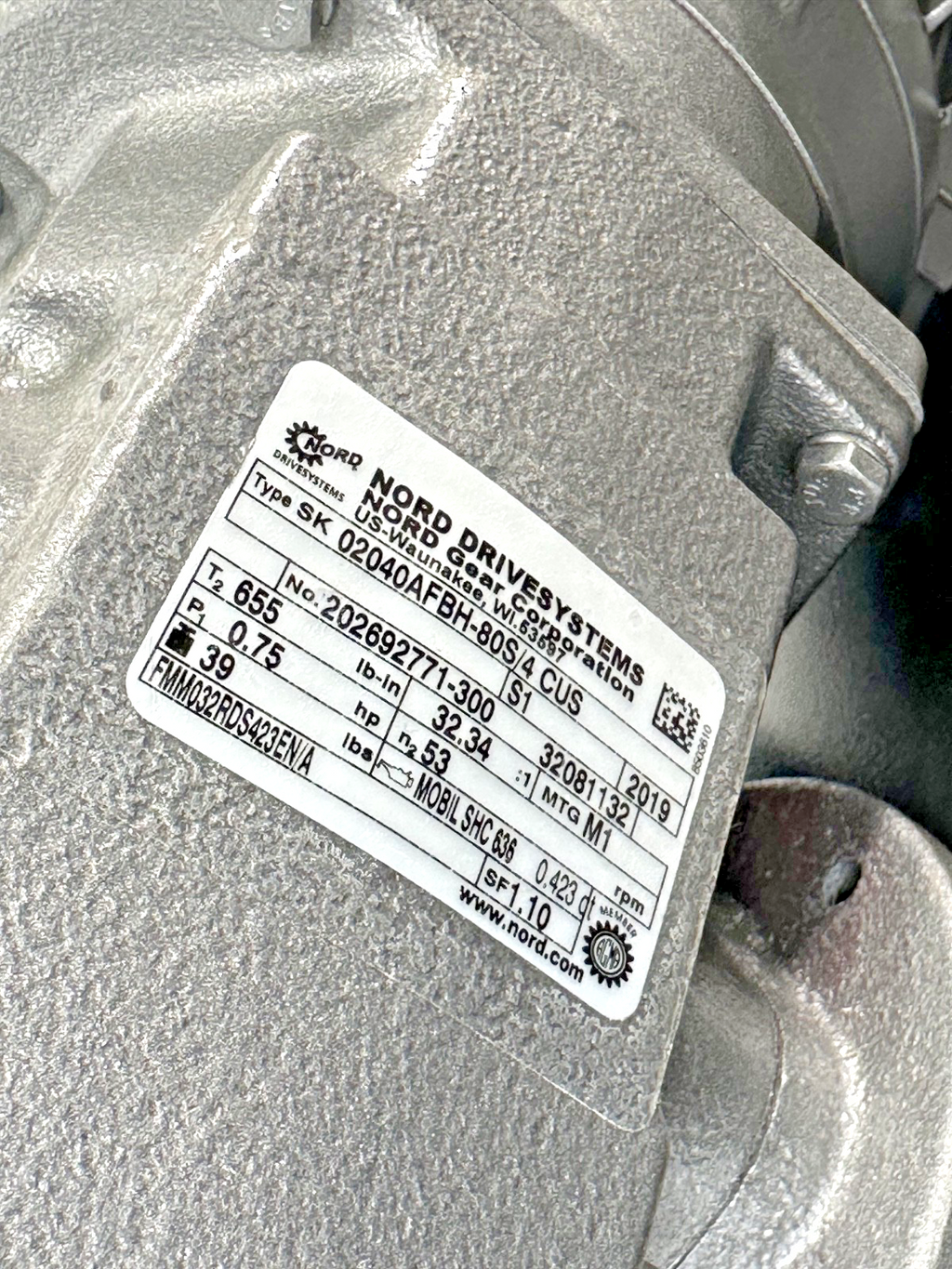 NORD SK 02040AFBH 80S/4 CUS Gearmotor 0.75HP 32.34:1 230/460V Used Untested5