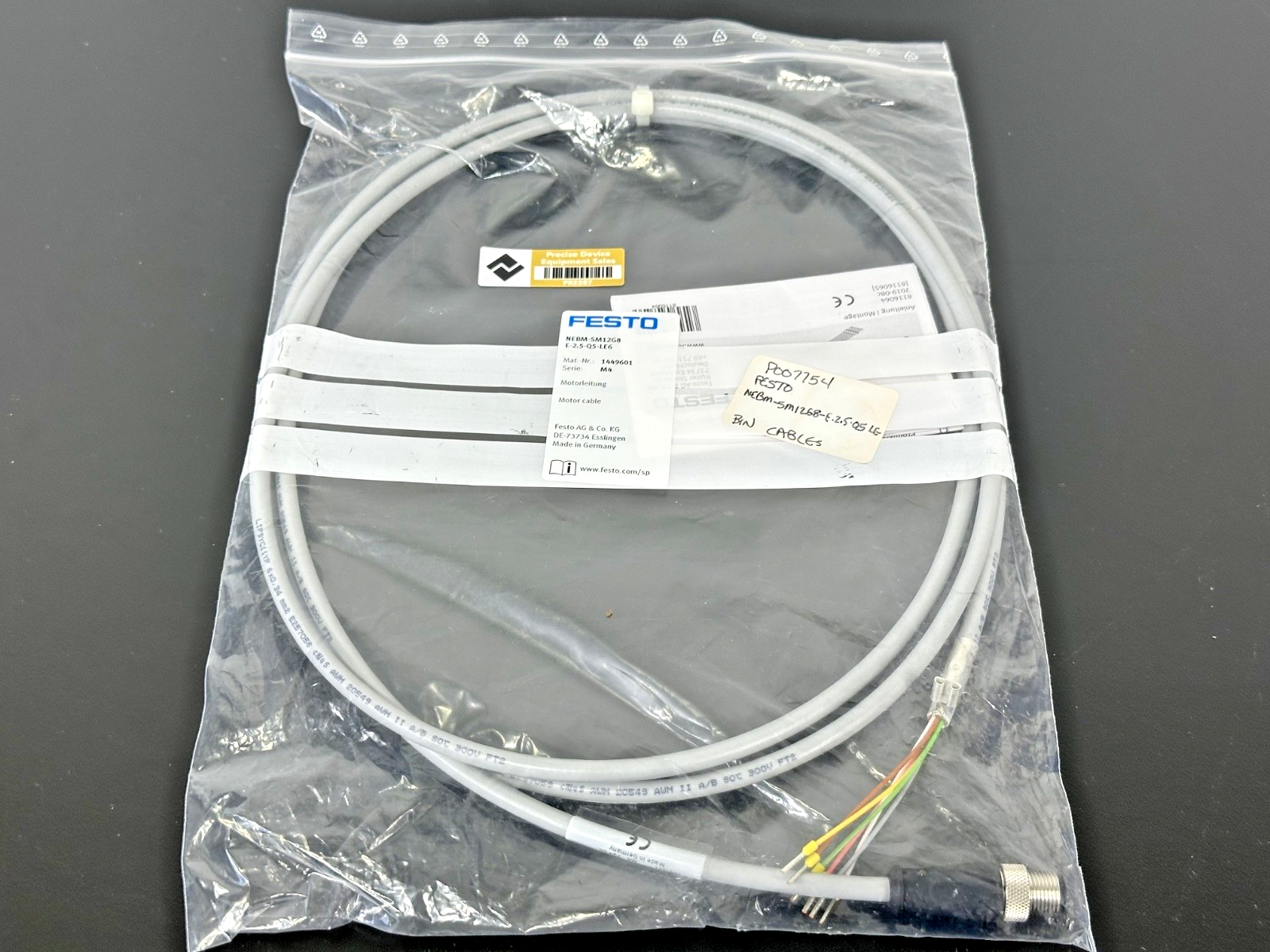Festo NEBM SM12G8 E 2.5 Q5 LE6 Motor Cable 2.5M M12 1449601 New0