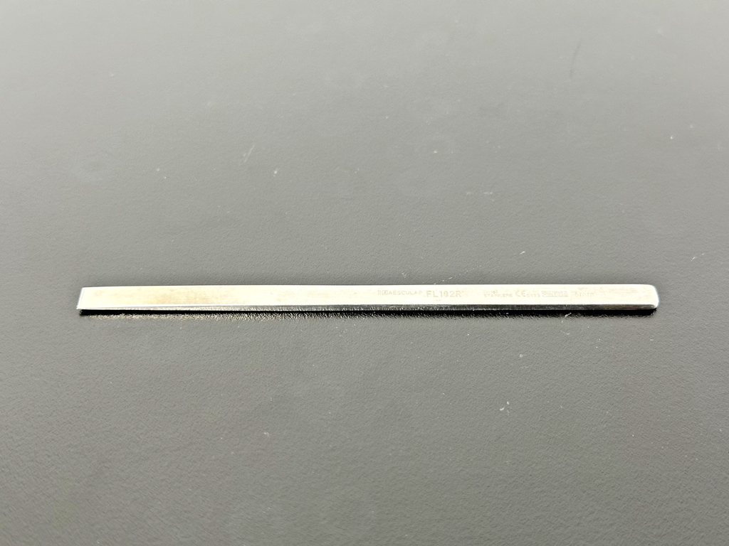 Aesculap FL102R Lambotte 6mm Straight Osteotome 5 Inch Stainless0