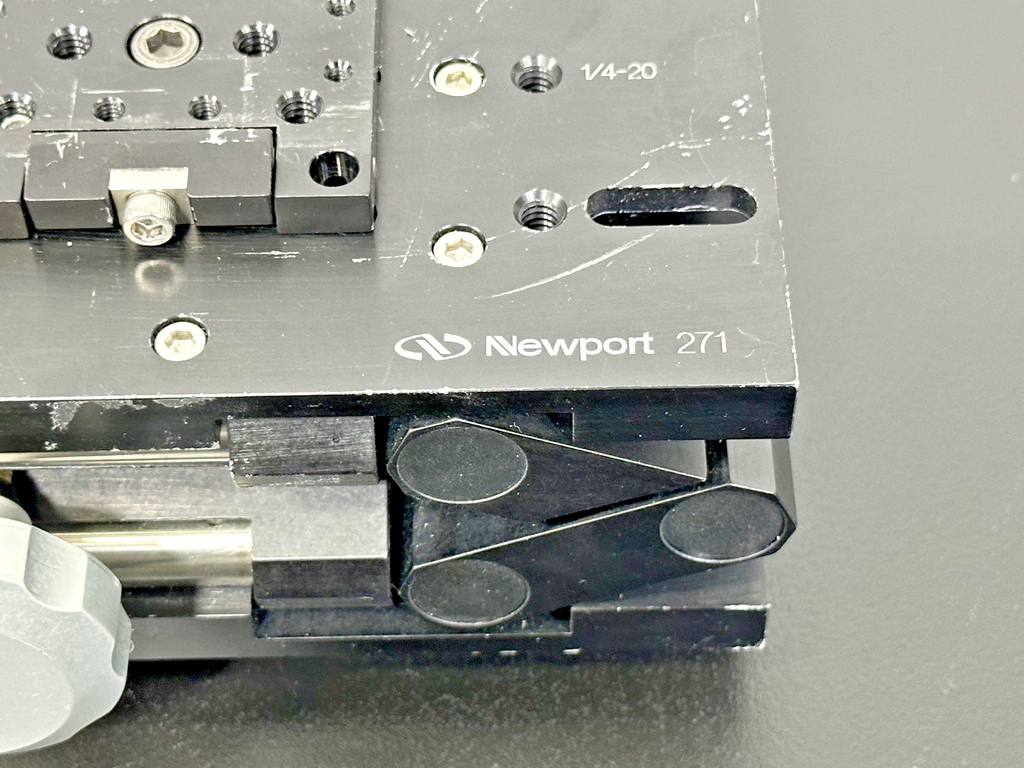 Mixed Newport 271 Dual Lab Jack Assembly w/ Thorlabs XT66P2 Stage4