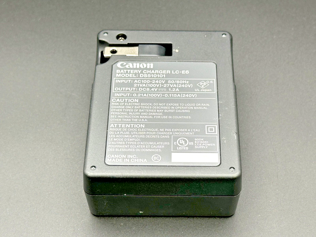 Canon LC-E6 DS510101 Battery Charger Genuine OEM2