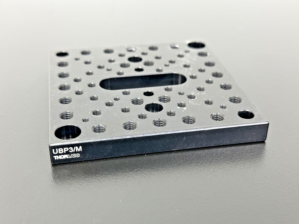 Thorlabs UBP3/M Universal Optical Base Plate 90 x 90 x 10mm Metric1