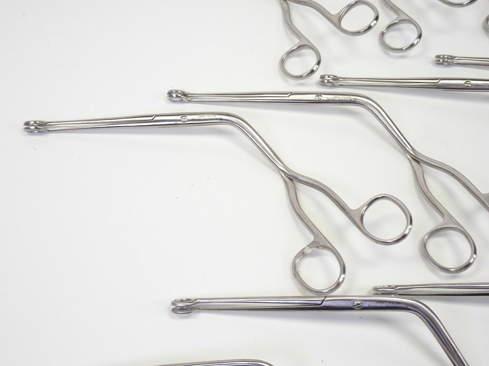 17x) Jarit 175 120 Magill Catheter Forceps1
