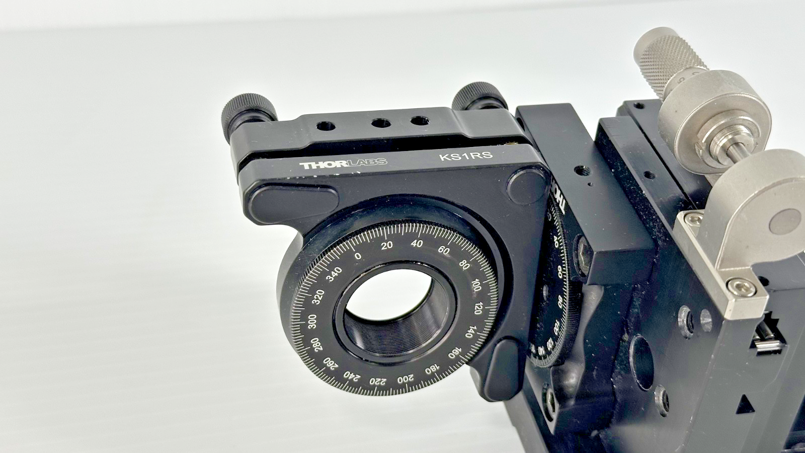 Thorlabs KS1RS Rotation Mount w/ Newport M 433 Multi Axis Stage Assembly1