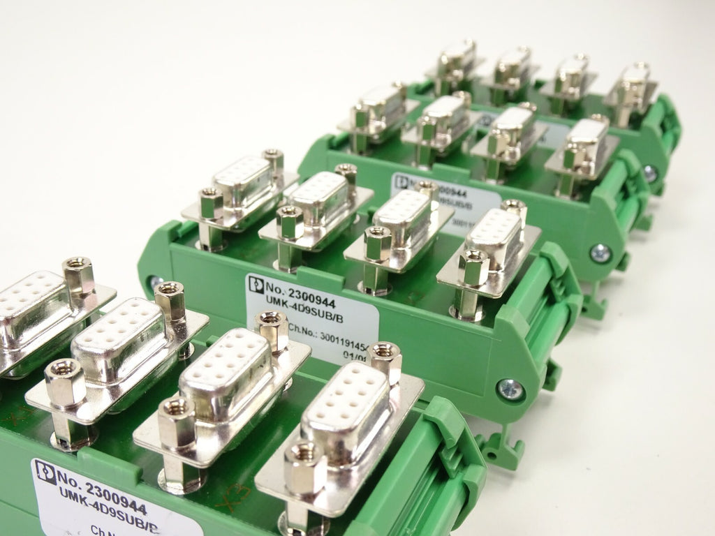 x4] Phoenix Contact Interface Module UMK 4D9SUB/B Type: 23009443