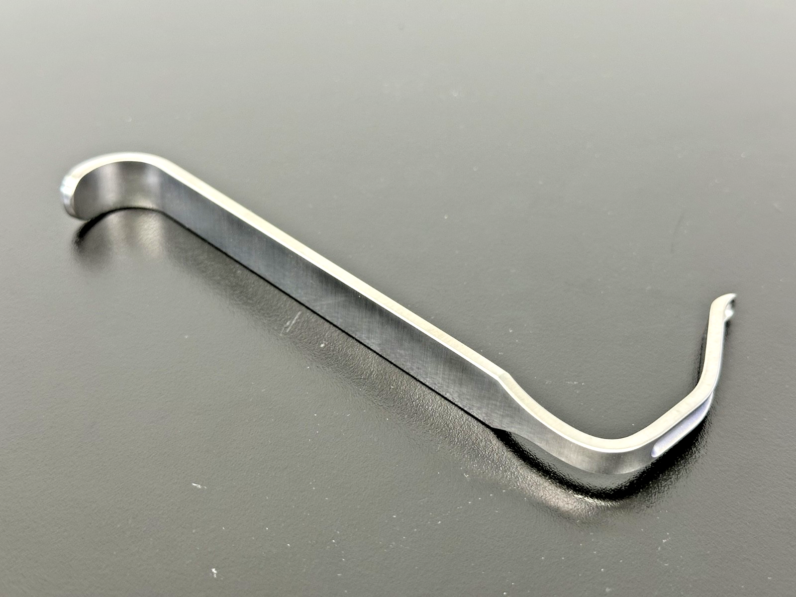 W. Lorenz 01 0196 Anterior Condyle Retractor 60x6.5mm 5.5" Germany2
