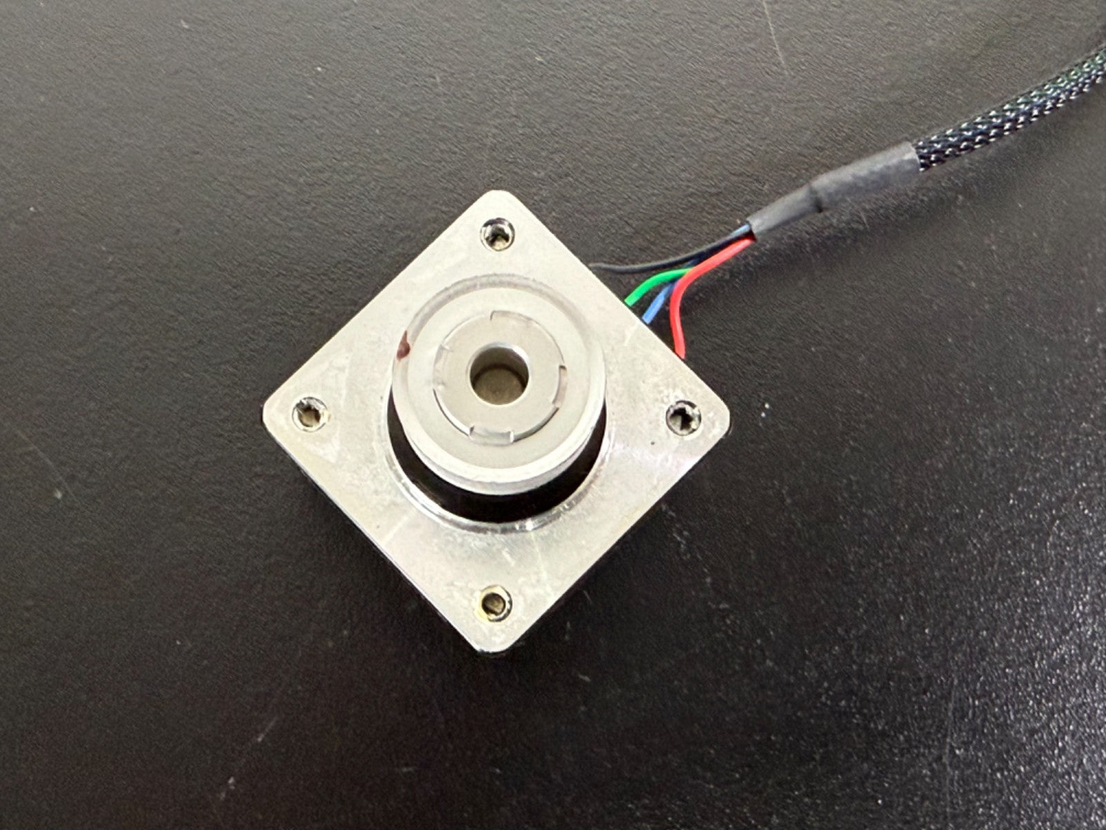 Lin Engineering 3518M 07 RO Stepper Motor w/ Pulley & Cable 0.8A2