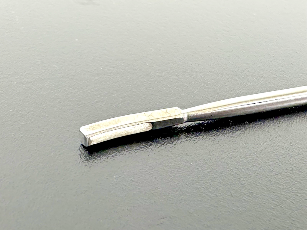 Aesculap MD472 Kevorkian Younge 13" Stainless Steel Curette Instrument1