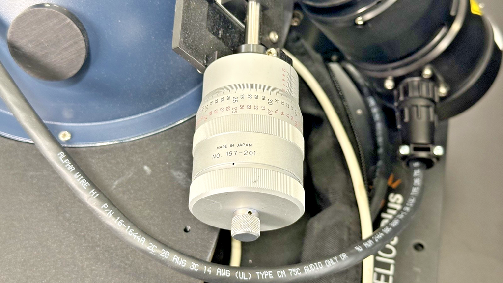 HELIOSPlus VM 8 Inch Uniform Light Source Integrating Sphere System Working7